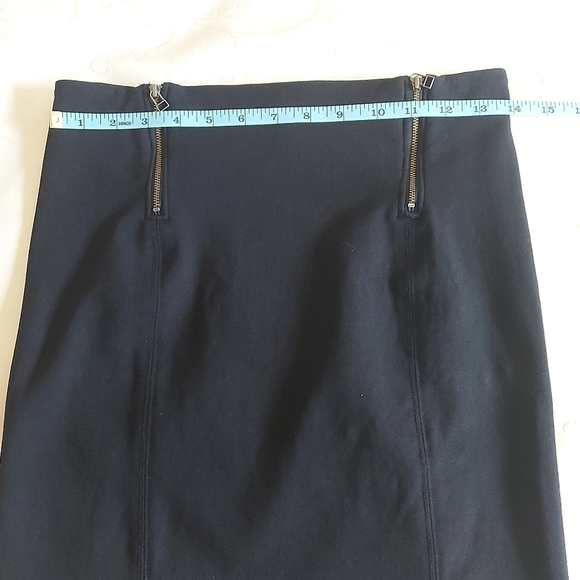 Aritzia Sunday Best Mitford Skirt Black Size 8 - Picture 8 of 9